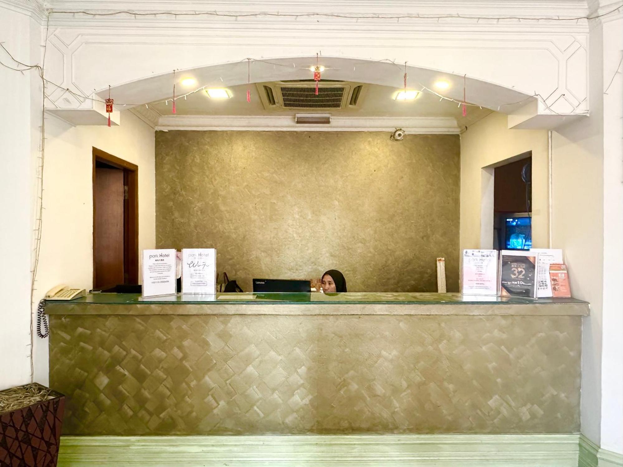 Park Hotel Kota Kinabalu Eksteriør bilde