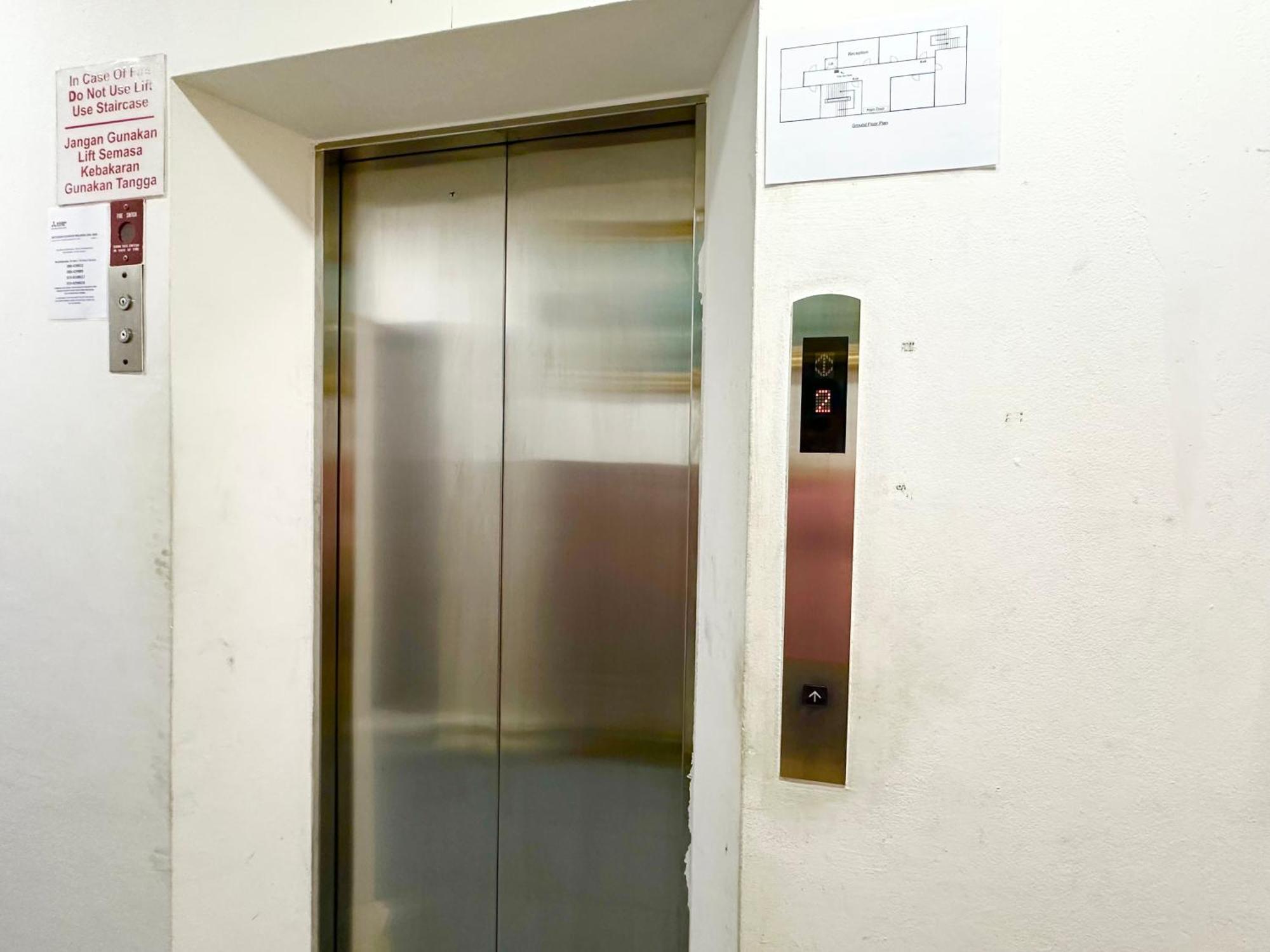 Park Hotel Kota Kinabalu Eksteriør bilde