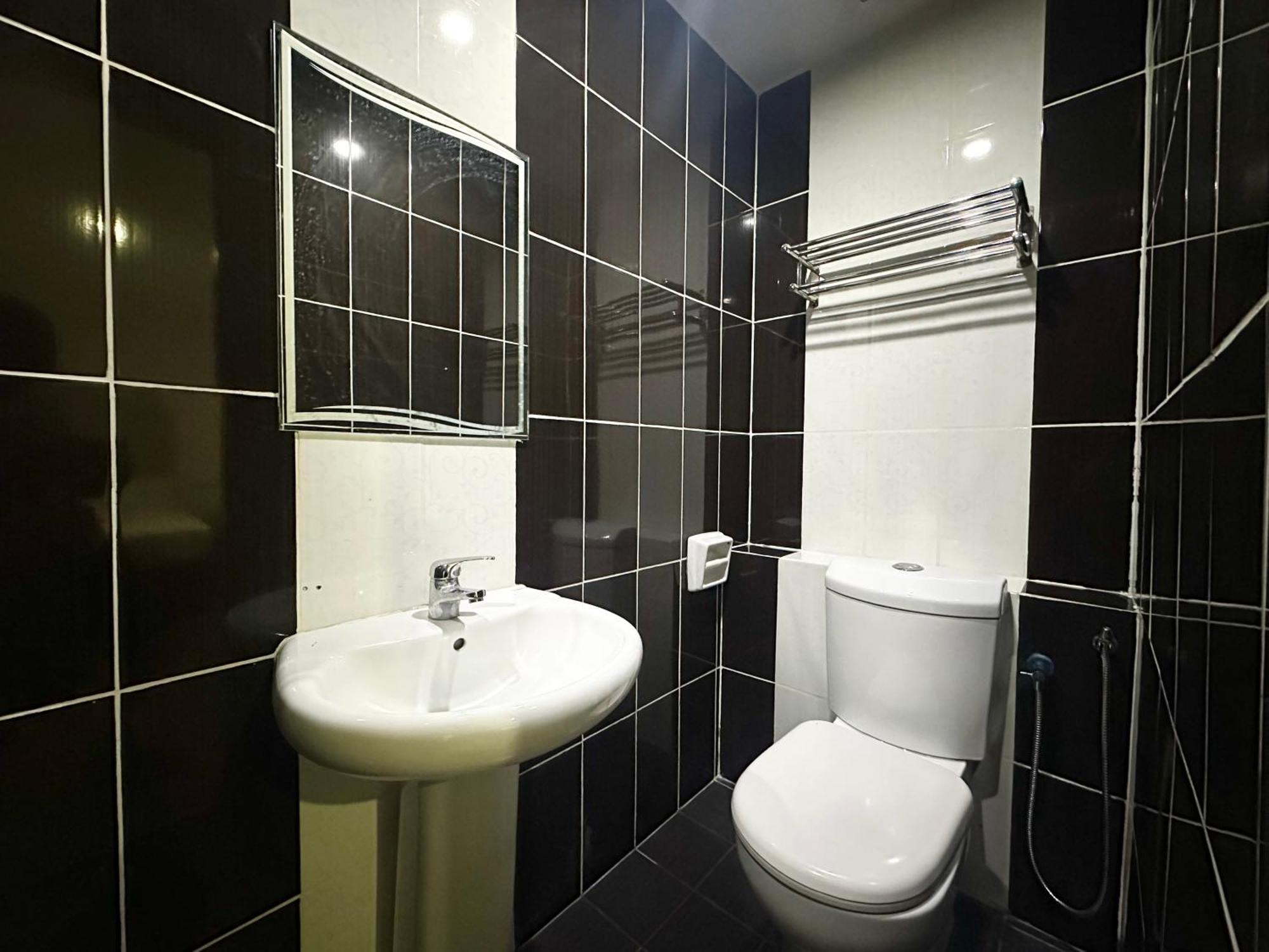 Park Hotel Kota Kinabalu Eksteriør bilde